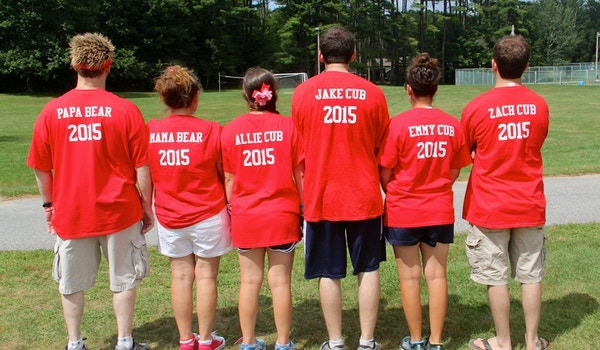 Jersey Design | Family t-shirt design ideas (Image Source)