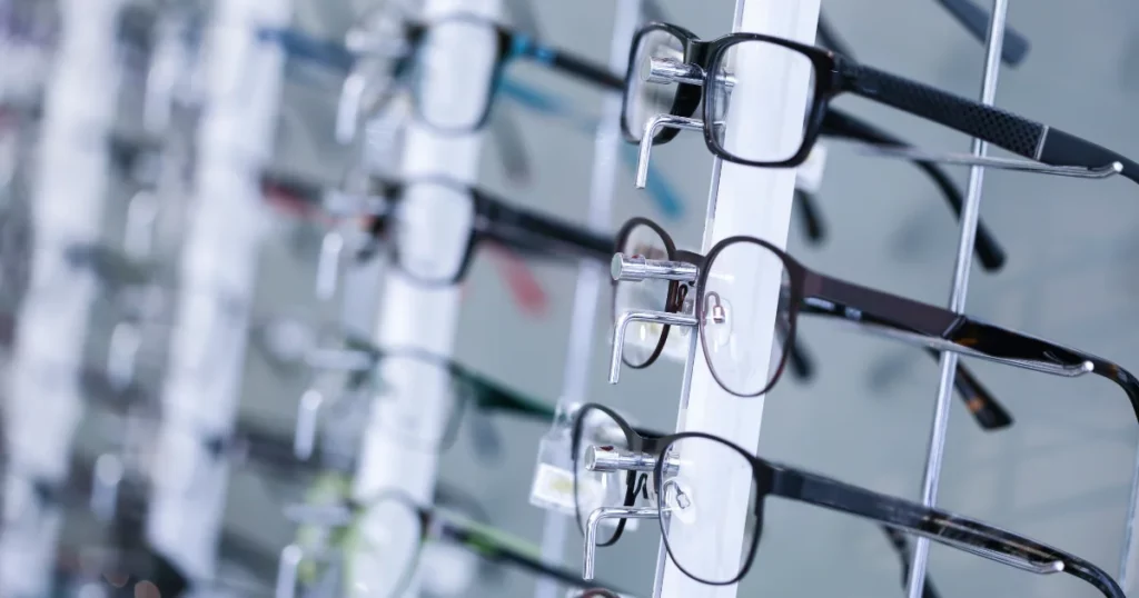 20 - 30+ Best Clothing Business Ideas You Can Start in 2025 - 2025 Vintage Eyewear Shop