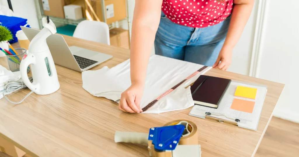 What are Print on Demand Stores - 20+ Successful Print on Demand Stores for Creative Ventures - 2025 What are Print on Demand Stores