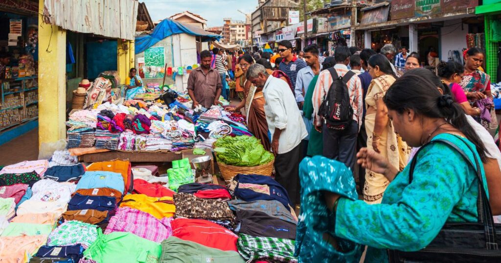 E-Commerce vs. Retail in India